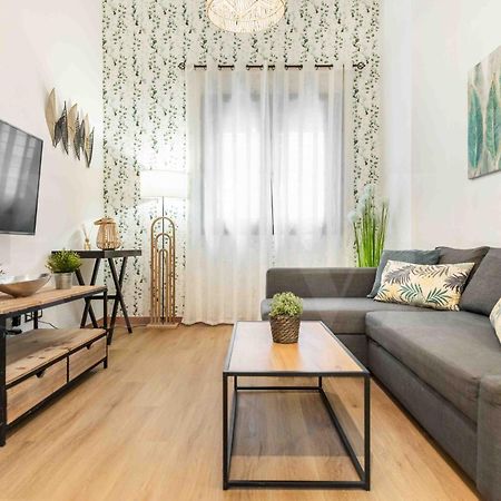 מאלגה 3Br Apartment With Parking And Patio In The Center By Rems מראה חיצוני תמונה